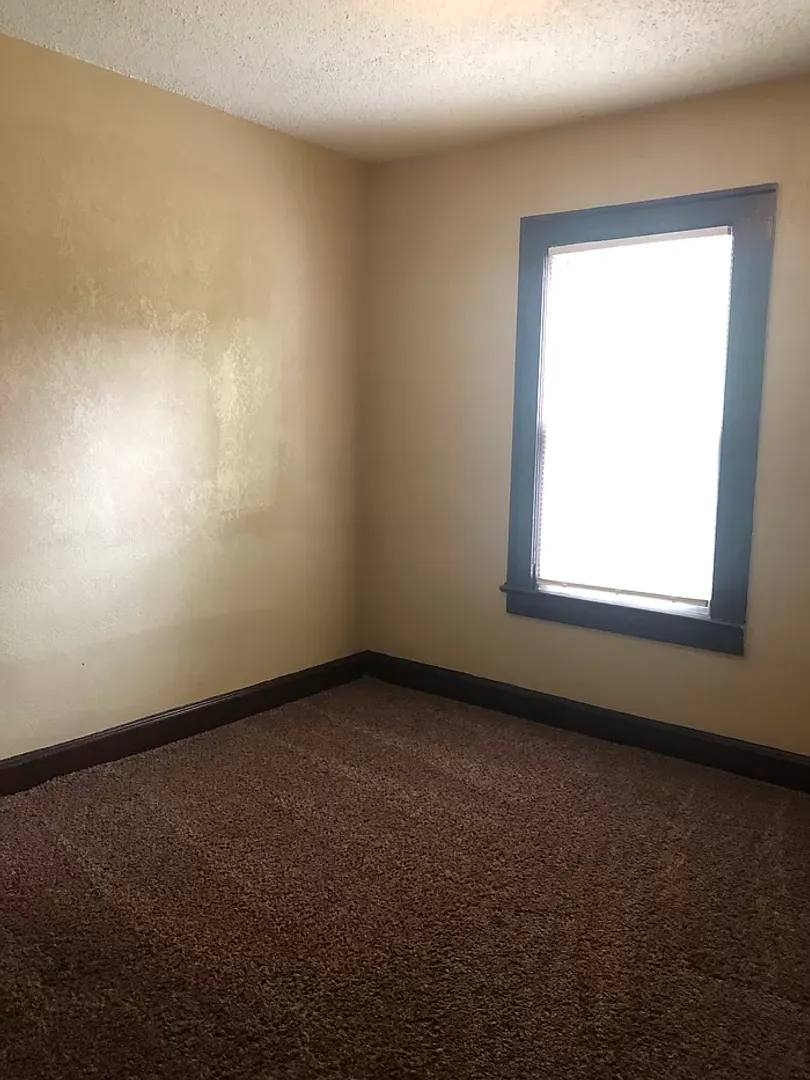 Apartment for rent at 3328- 3330 Agnes Ave, Kansas City, MO 64128