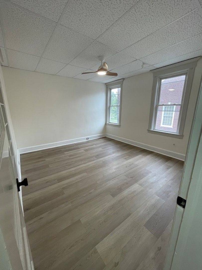 Apartment for rent at 112-118 Hamilton St, Bound Brook, NJ 08805