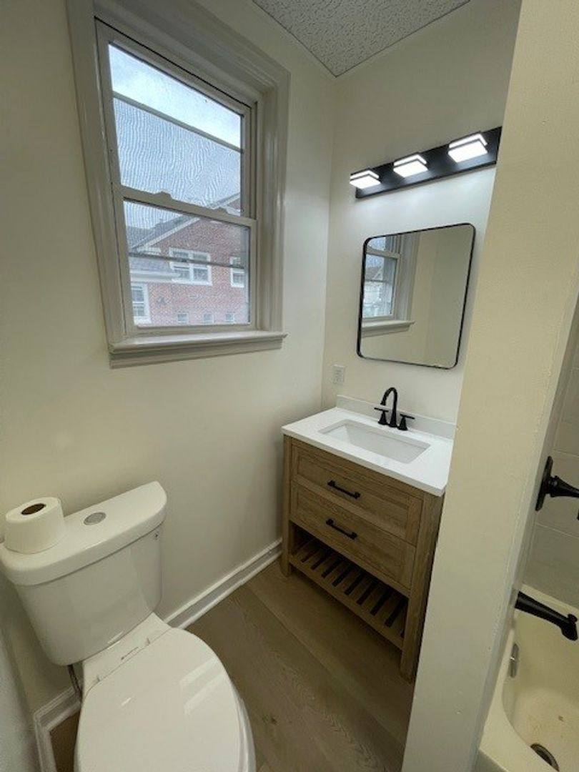 Apartment for rent at 112-118 Hamilton St, Bound Brook, NJ 08805