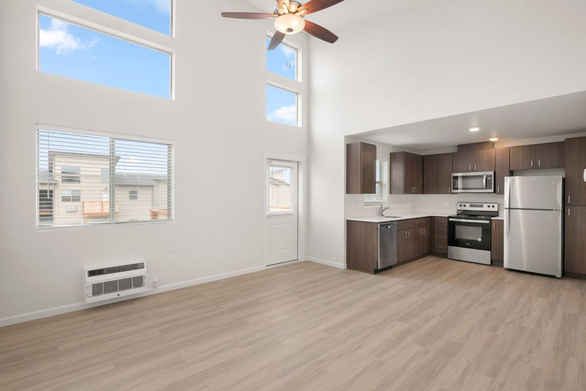 Apartment for rent at 4433 Mahrt Ave SE, Salem, OR 97317