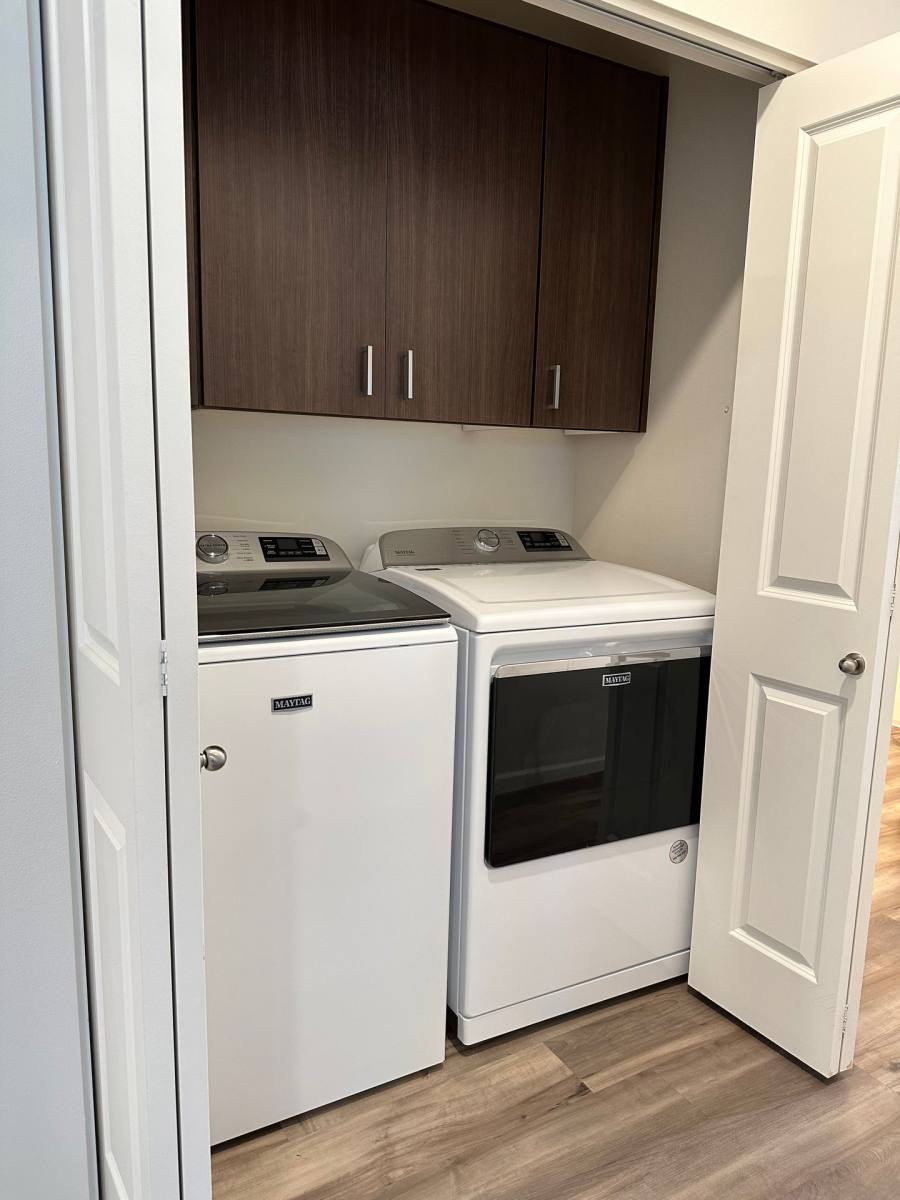 Apartment for rent at 4433 Mahrt Ave SE, Salem, OR 97317