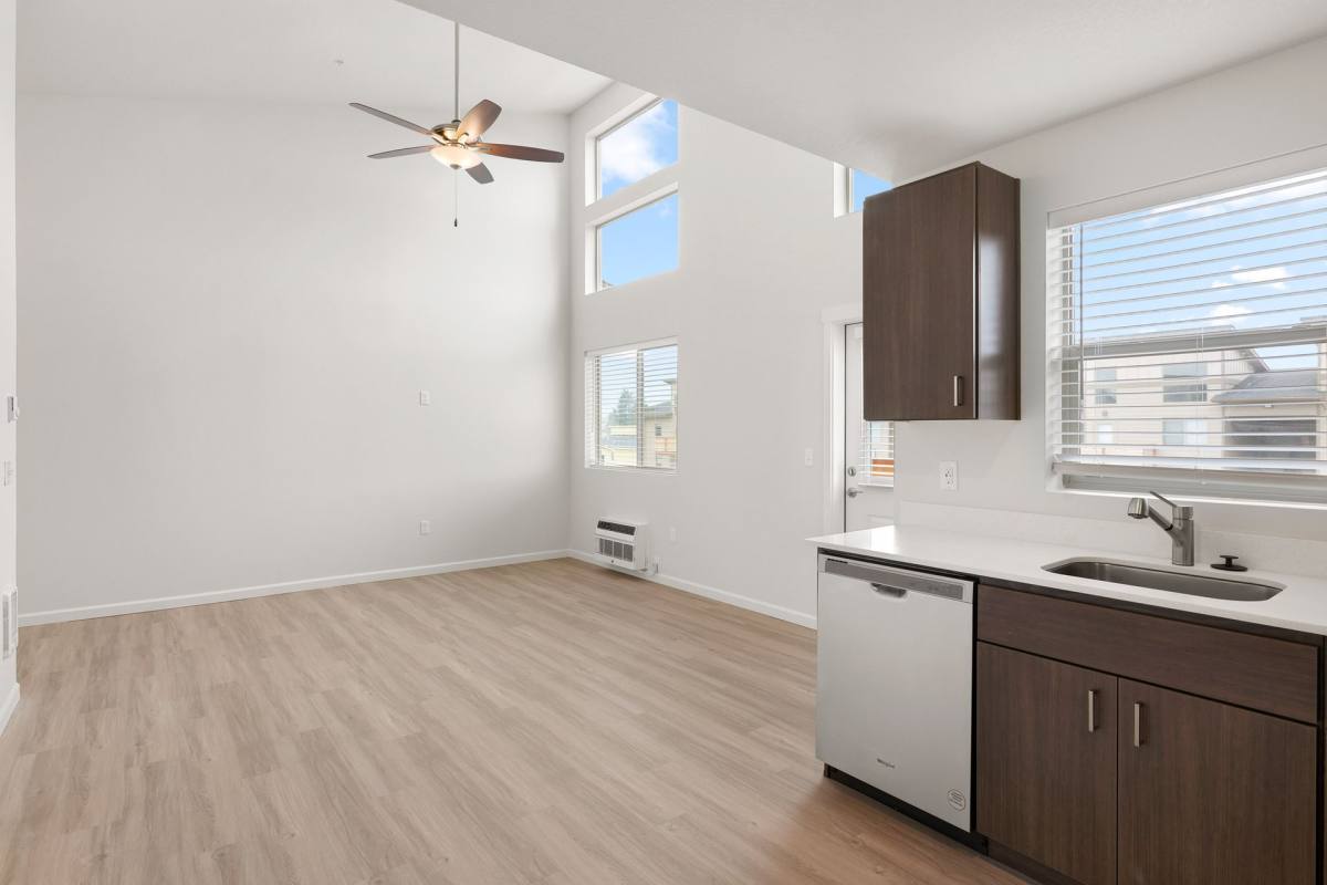 Apartment for rent at 4433 Mahrt Ave SE, Salem, OR 97317