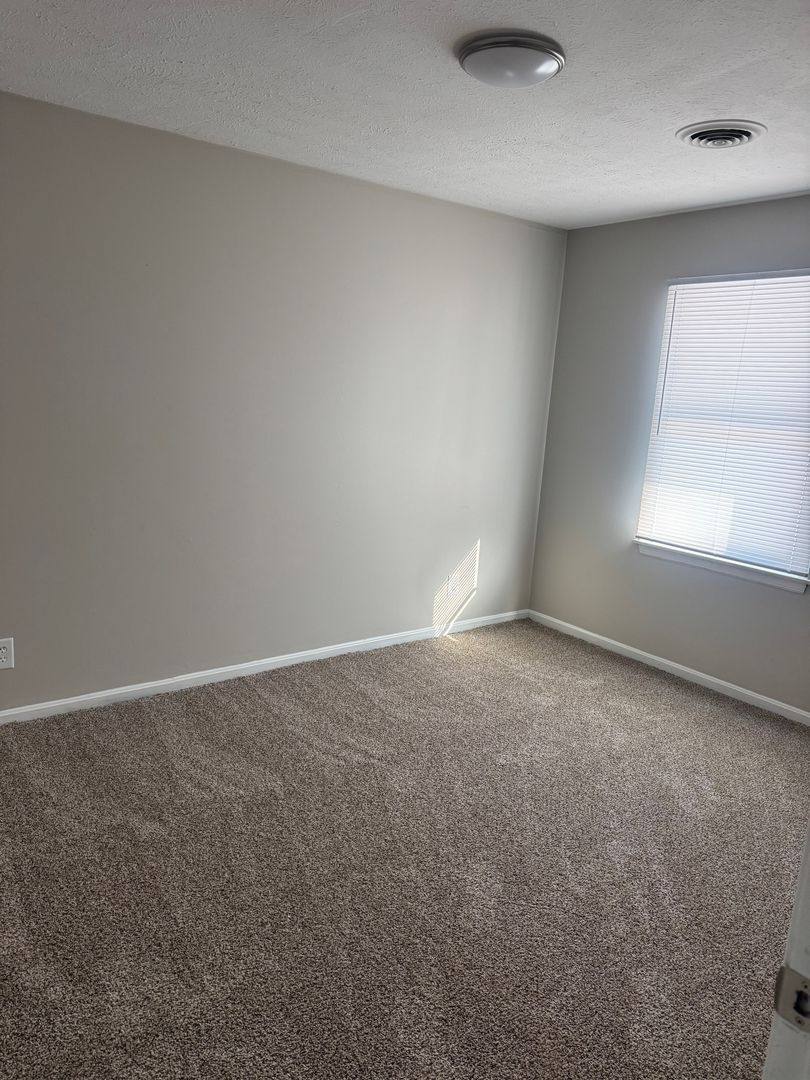 Apartment for rent at 4301 S 6th St, Terre Haute, IN 47802