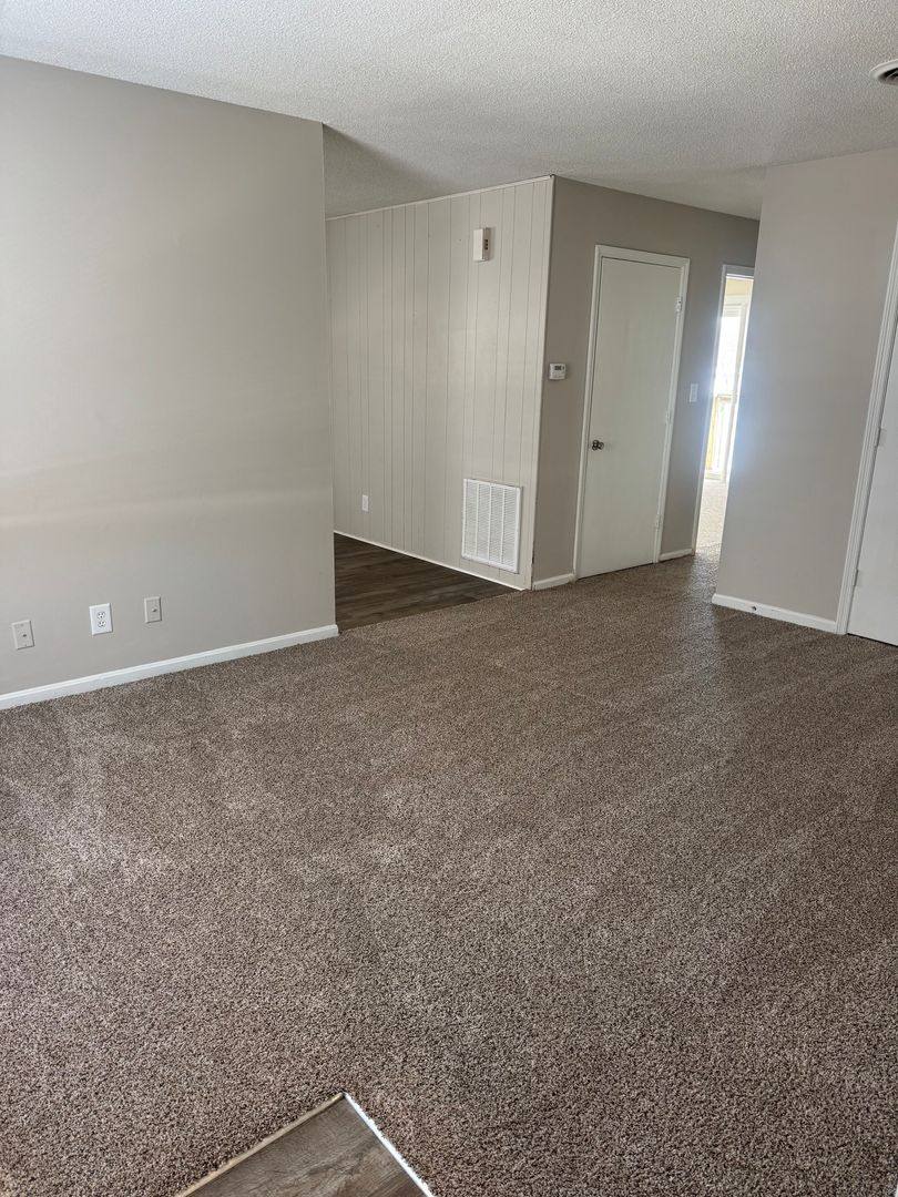Apartment for rent at 4301 S 6th St, Terre Haute, IN 47802