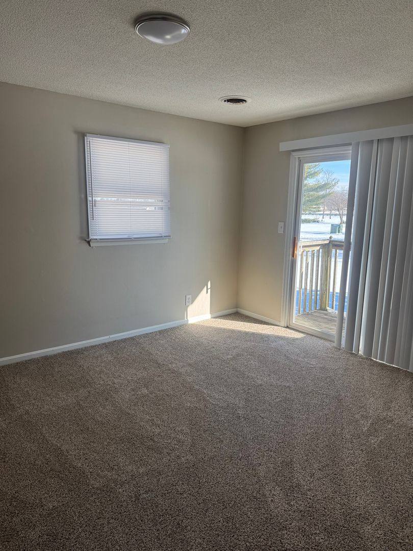 Apartment for rent at 4301 S 6th St, Terre Haute, IN 47802