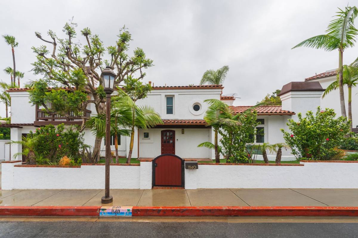 House for rent at 1140 Laurel Ave, Manhattan Beach, CA 90266