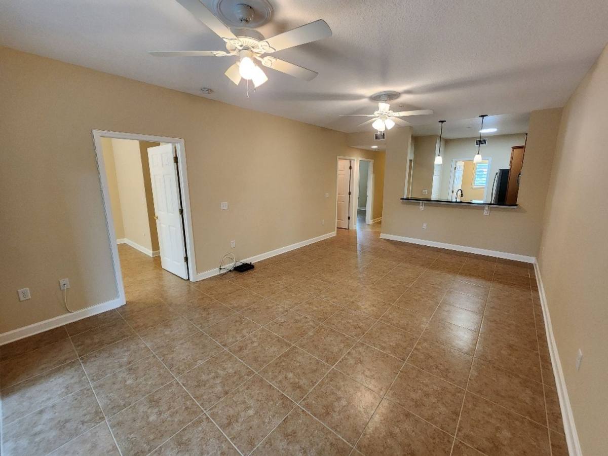 Condo for rent at 468 Bouchelle Dr, New Smyrna Beach, FL 32169