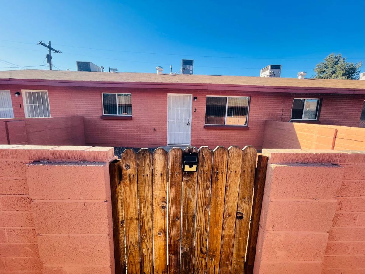 Apartment for rent at 3521 N Flowing Wells Rd, Tucson, AZ 85705