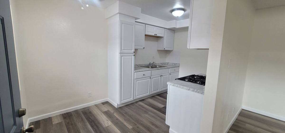 Apartment for rent at 2955 Mayflower Ave, Arcadia, CA 91006