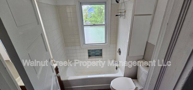 Apartment for rent at 10323 #10325 Bernard, Cleveland, OH 44111