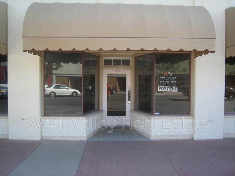 House for rent at 520 Center St #DOWNTOWN Commercial, Taft, CA 93268
