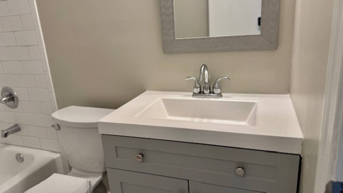 Apartment for rent at 516 - 522 Sharon Dr, Memphis, TN 38122