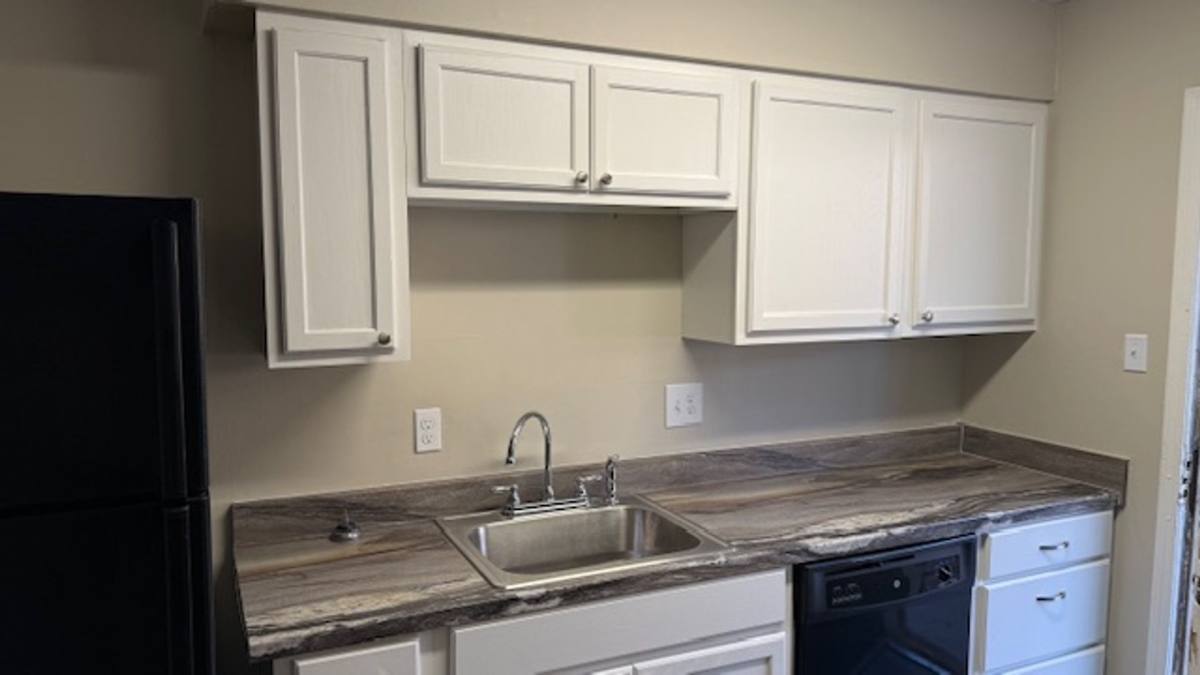 Apartment for rent at 516 - 522 Sharon Dr, Memphis, TN 38122