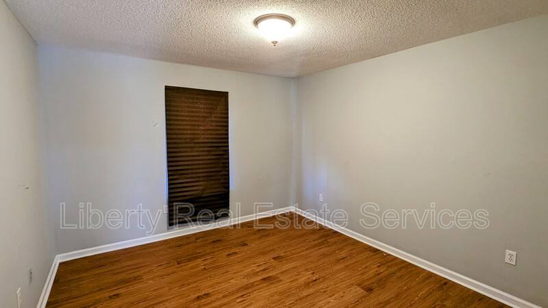 House for rent at 215 Gordon St, Glennville, GA 30427