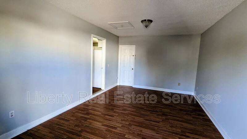 House for rent at 215 Gordon St, Glennville, GA 30427