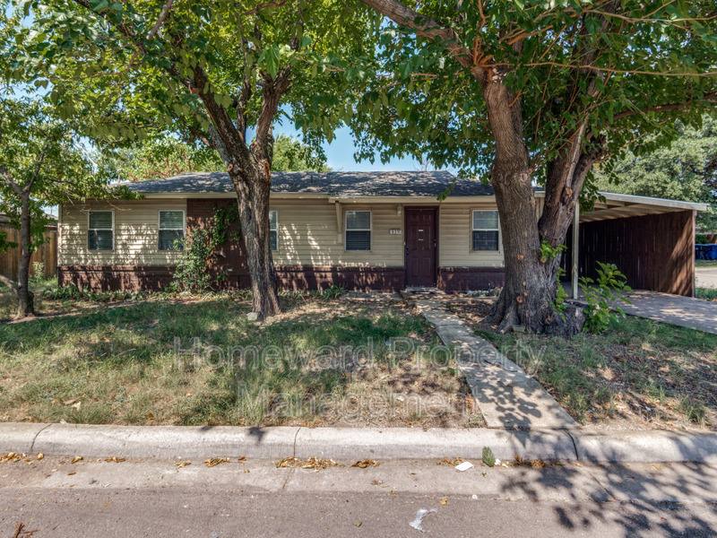 House for rent at 9311 Oakland Dr, Frisco, TX 75034