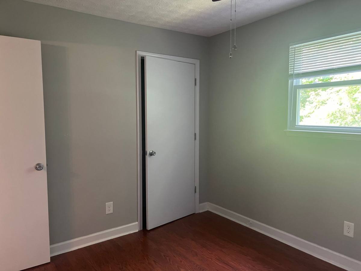 Apartment for rent at 657 Jena Beth Dr, Elizabethton, TN 37643