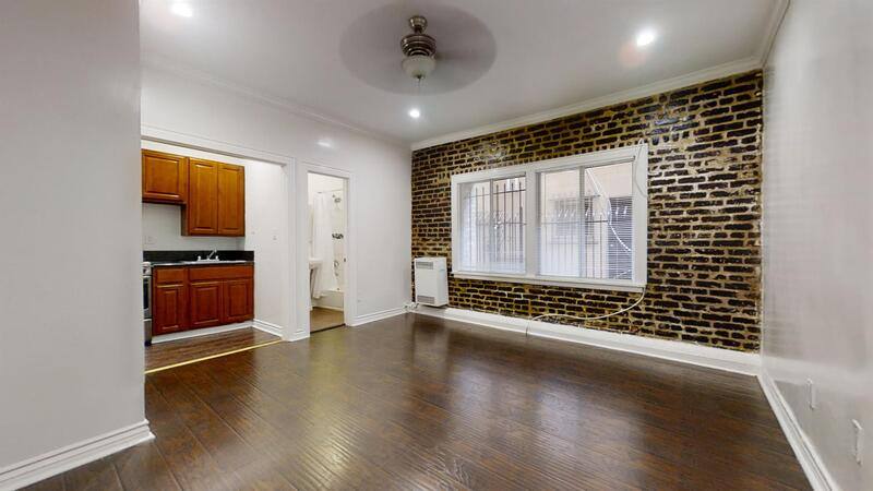 Apartment for rent at 738 S New Hampshire #302, Los Angeles, CA 90005