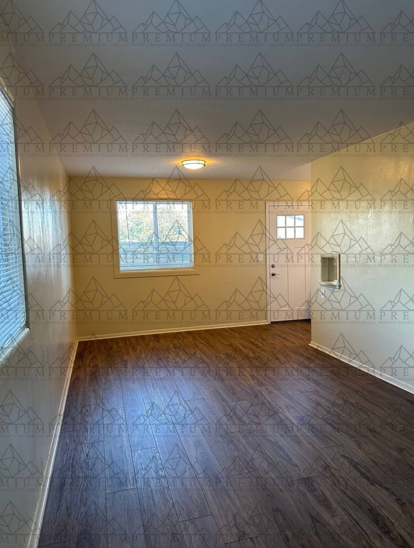 Apartment for rent at 315 W 6th, The Dalles, OR 97058