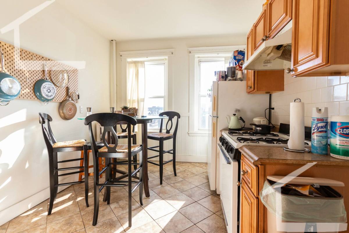 Apartment for rent at 44 Brighton Ave #26, Allston, MA 02134