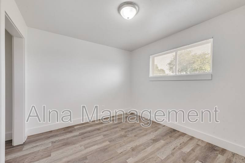 Apartment for rent at 12708 Schroeder Rd #118, Dallas, TX 75243