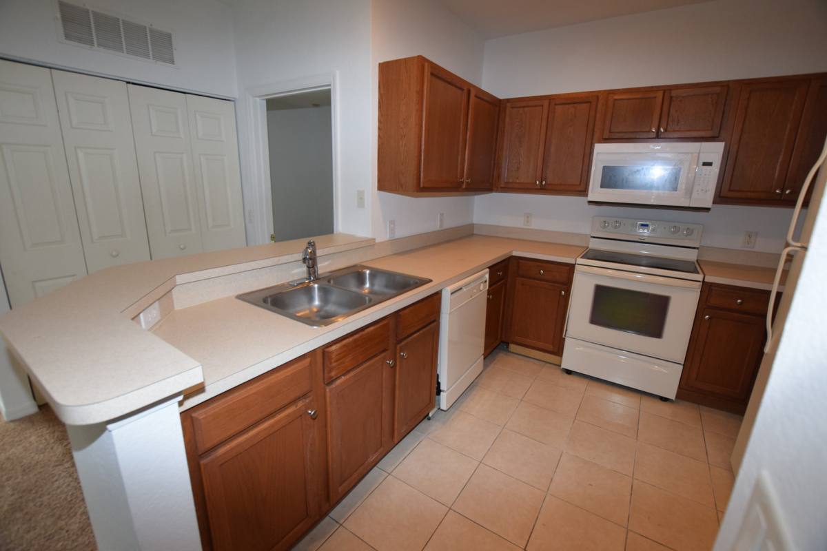 Condo for rent at 2604 Grand Central Parkway #ORANGE, Orlando, FL 32839