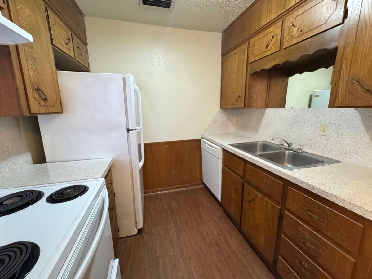 Apartment for rent at 1700 Kirk Ave, Killeen, TX 76543
