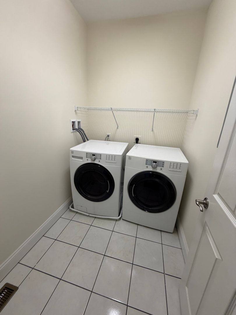 Apartment for rent at 22 N George St, York, PA 17401