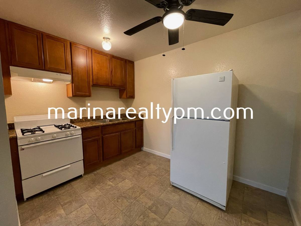 Apartment for rent at 1220 Dana Dr, Fairfield, CA 94533