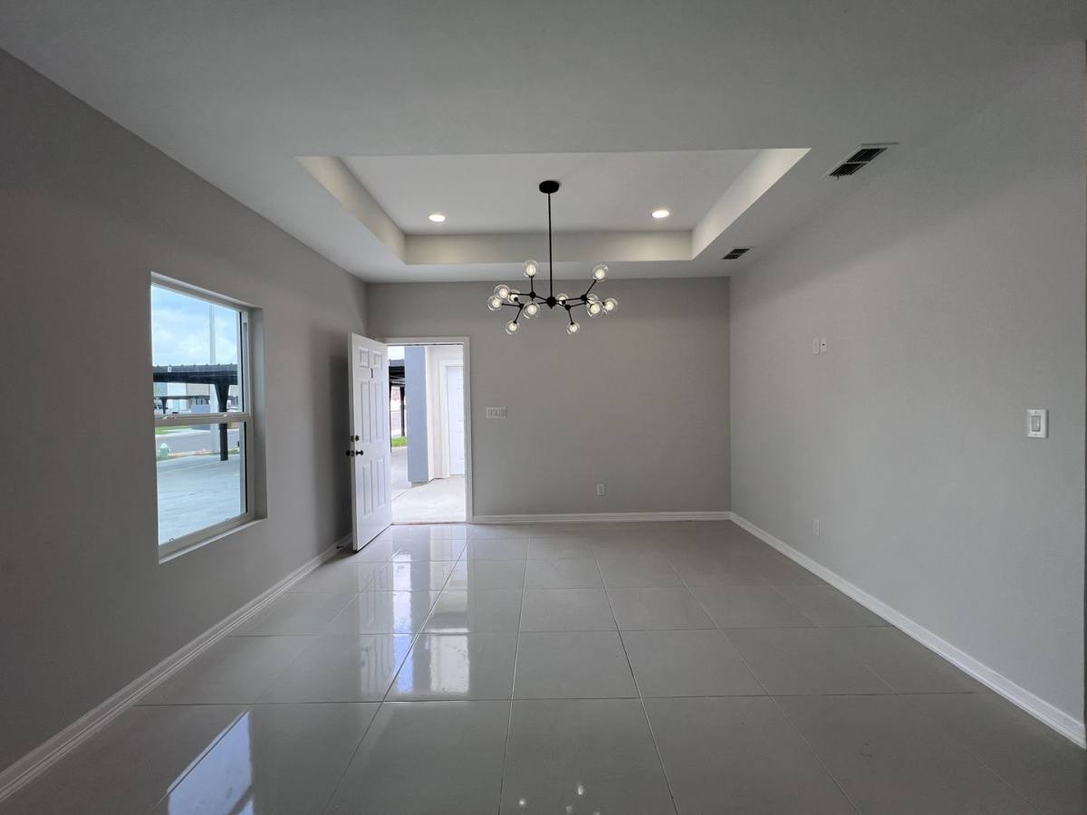 Townhouse for rent at 3000 Links Dr, Edinburg, TX 78541