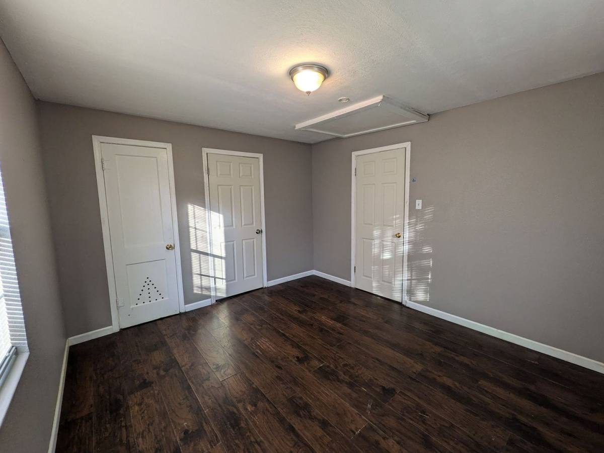 Apartment for rent at 1243 Long Ave, Beaumont, TX 77701