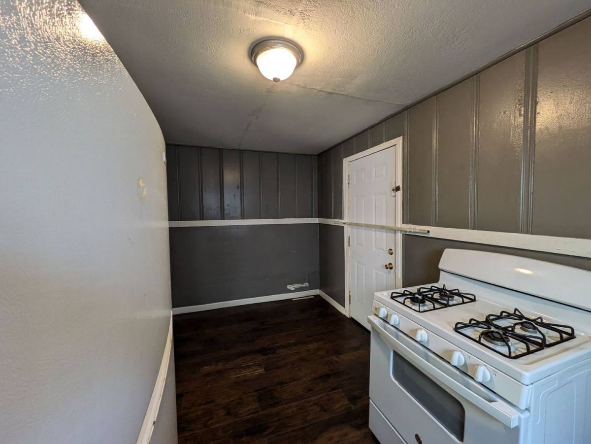 Apartment for rent at 1243 Long Ave, Beaumont, TX 77701