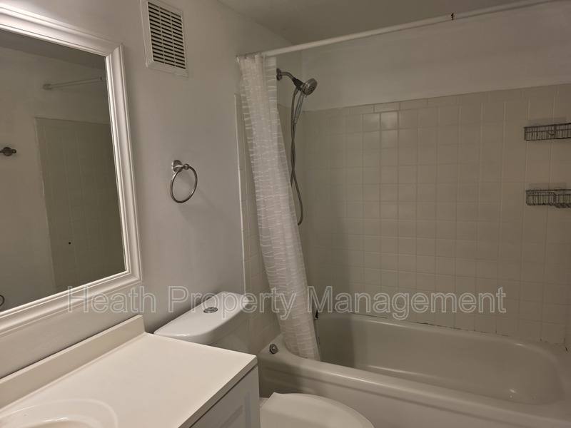 Apartment for rent at 605 N Keene Rd #605 C, Clearwater, FL 33755