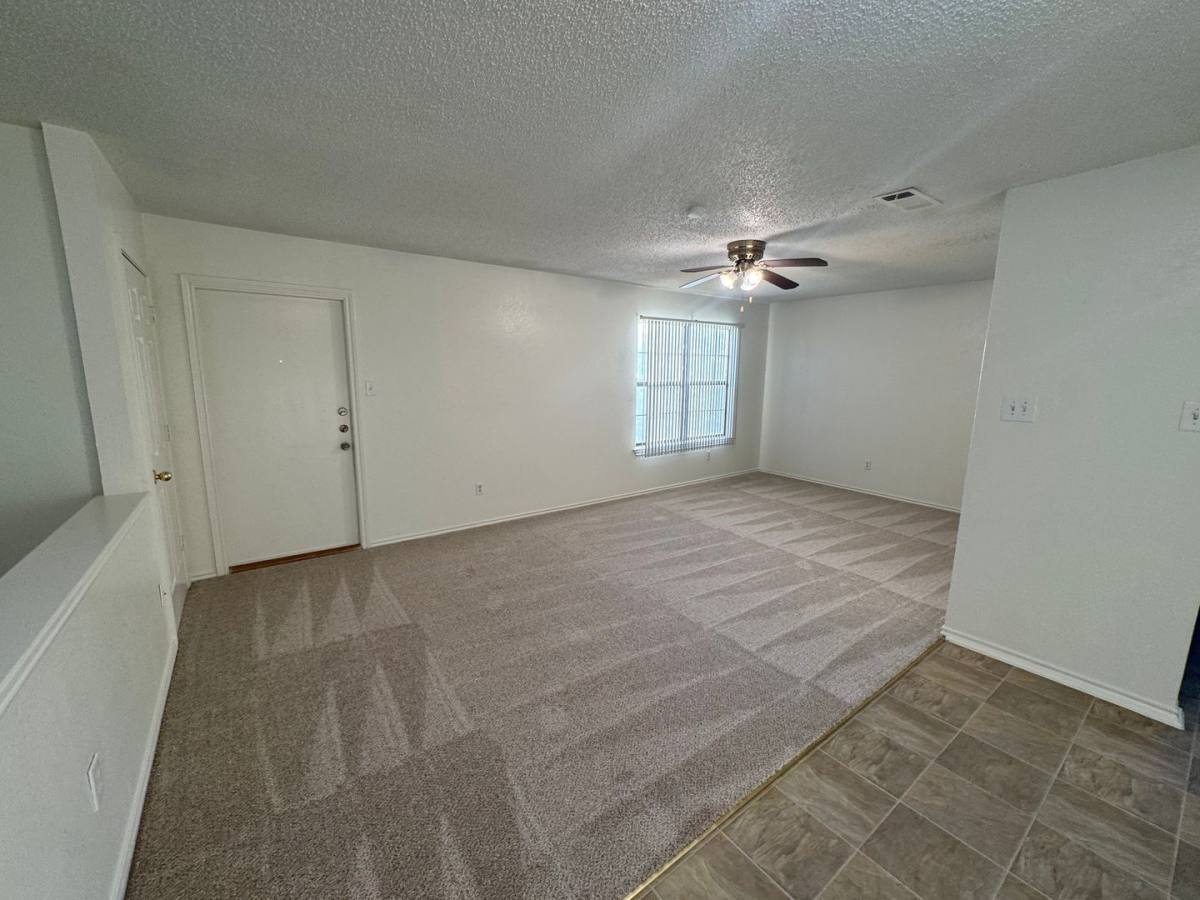 Apartment for rent at 801 SE 4th St, Grand Prairie, TX 75052