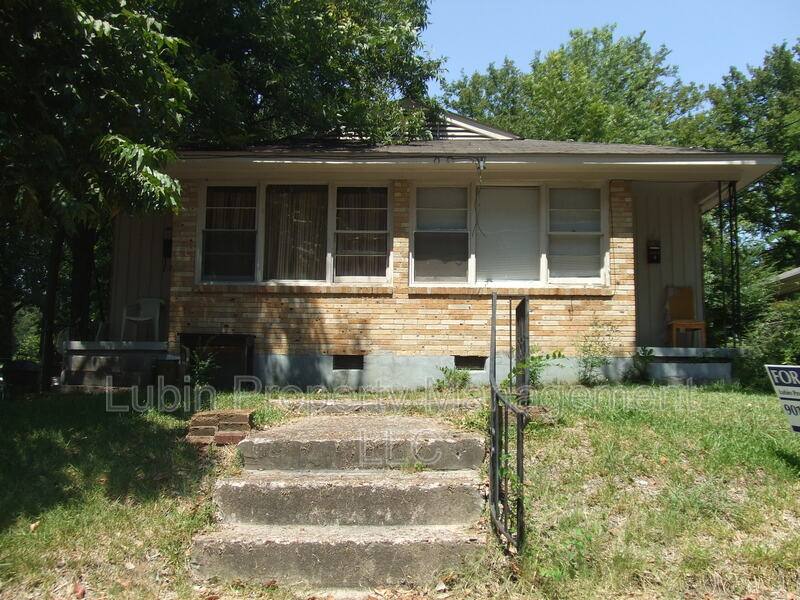 Apartment for rent at 2468 Yale Ave, Memphis, TN 38112