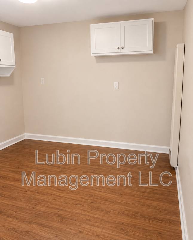 Apartment for rent at 2468 Yale Ave, Memphis, TN 38112