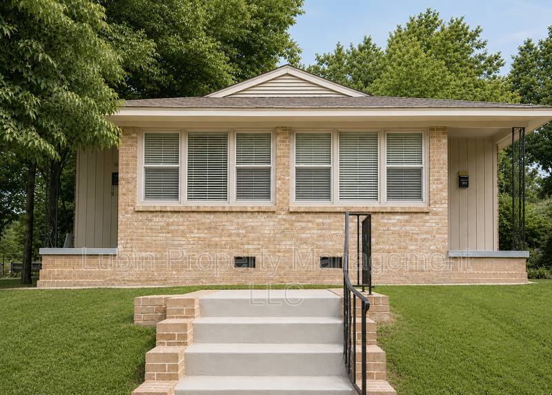 Apartment for rent at 2468 Yale Ave, Memphis, TN 38112