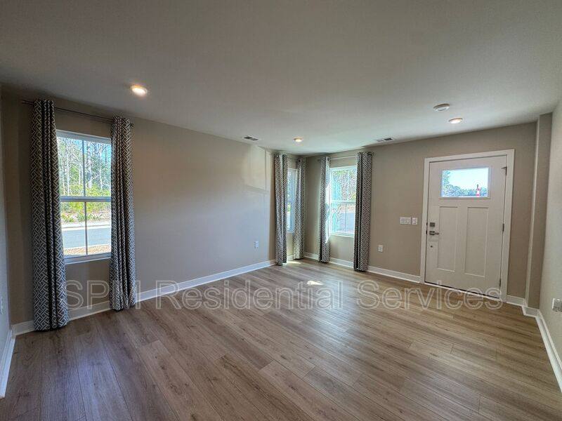 Townhouse for rent at 1539 Pine Log Trail NE, Bolivia, NC 28422