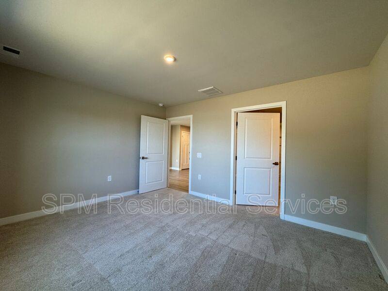 Townhouse for rent at 1539 Pine Log Trail NE, Bolivia, NC 28422