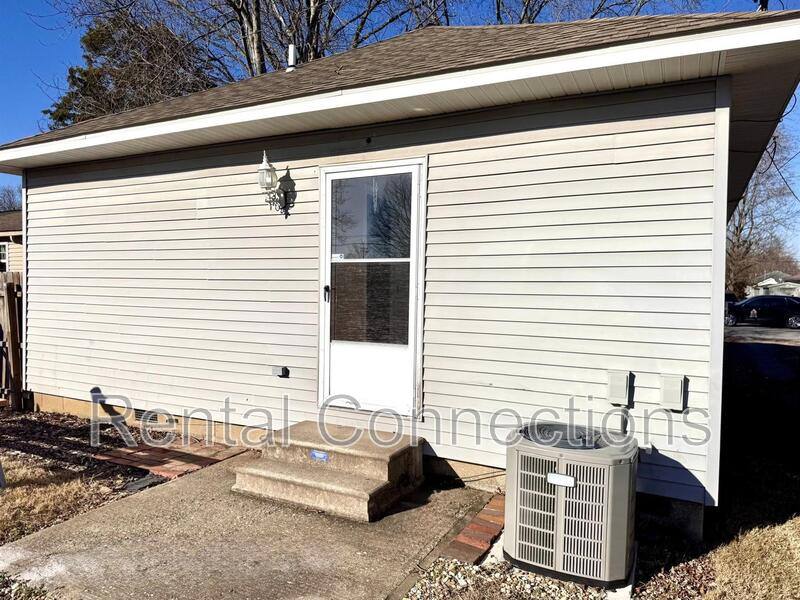 House for rent at 1005 Carter St, Marion, IL 62959