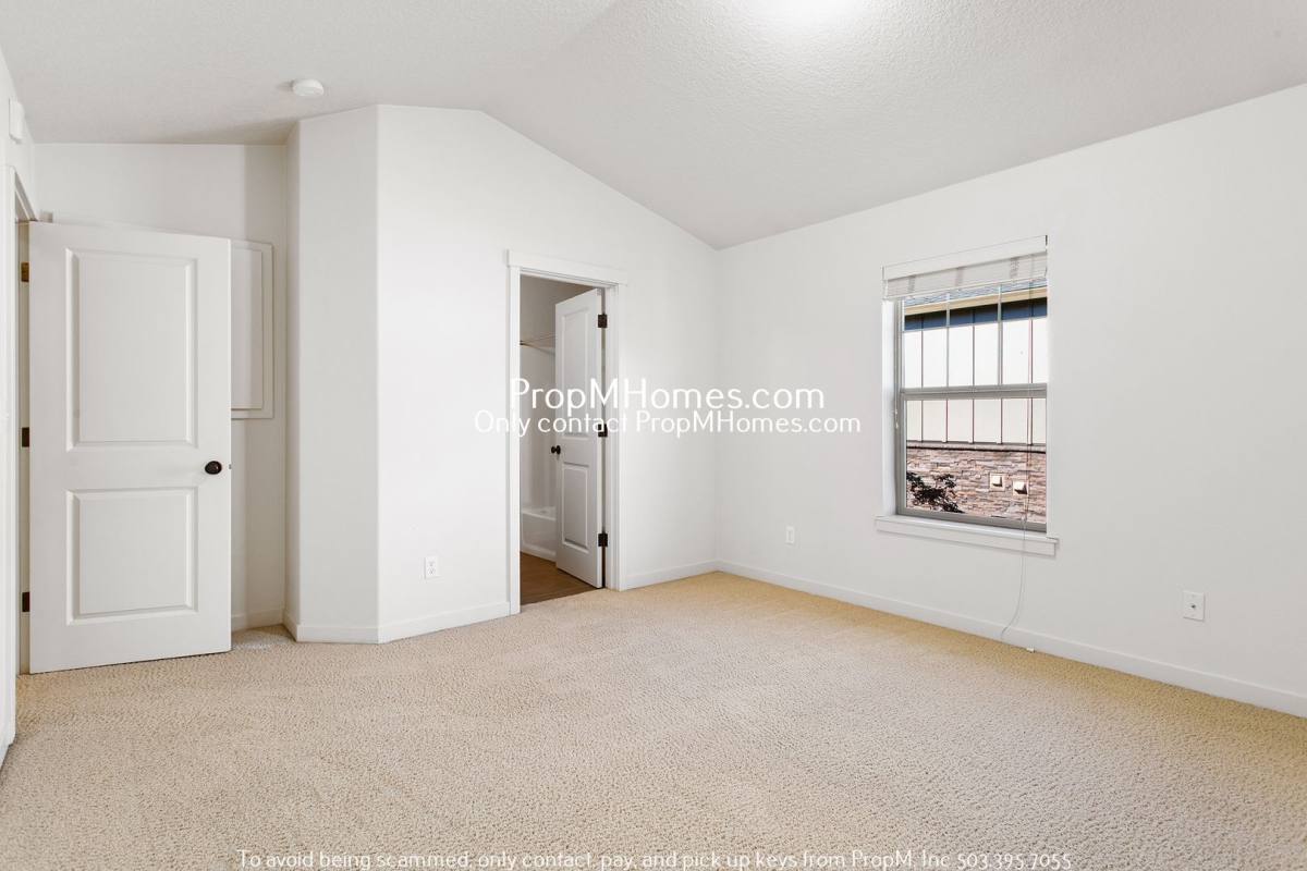 House for rent at 610 NE Garswood Lane, Beaverton, OR 97006