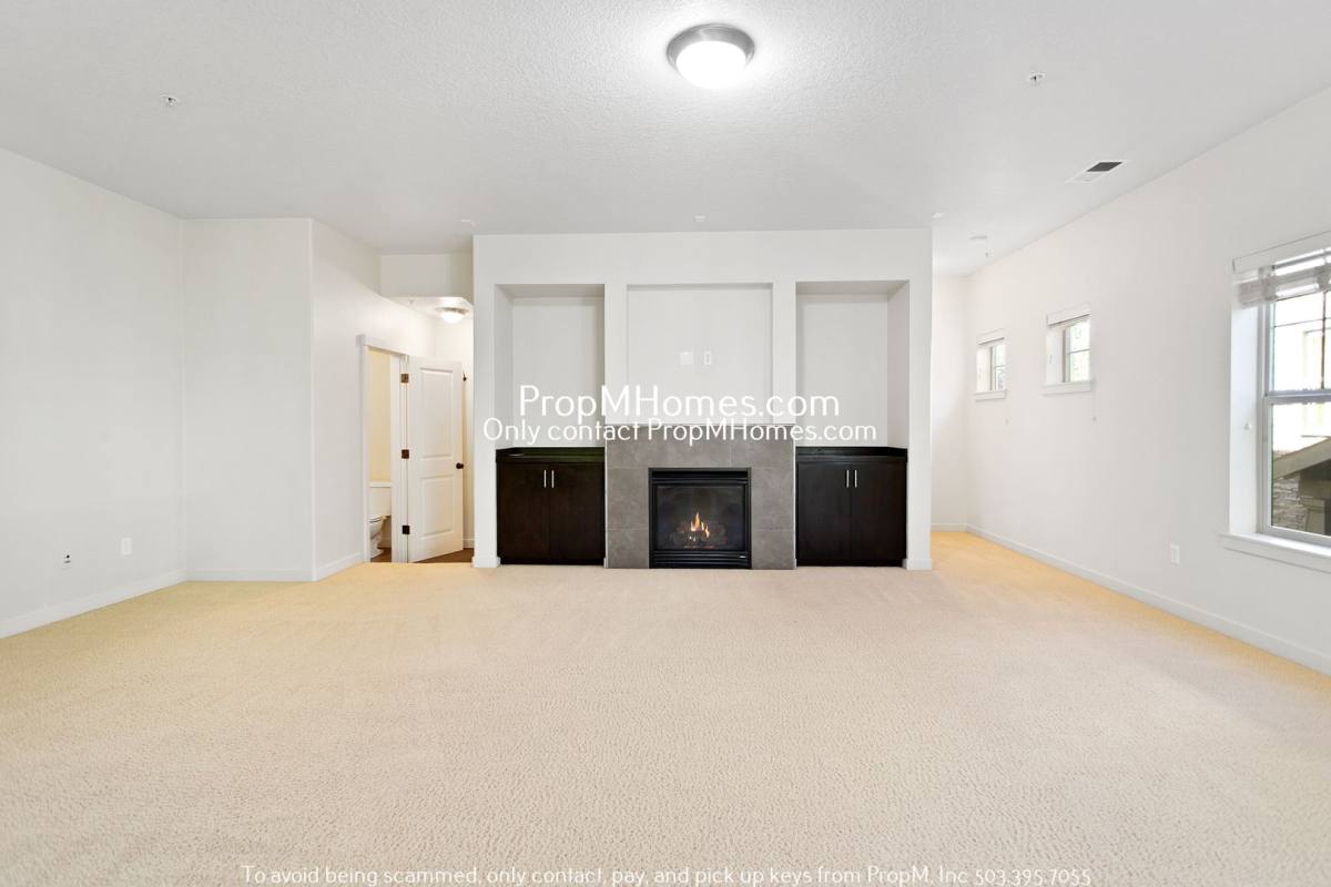 House for rent at 610 NE Garswood Lane, Beaverton, OR 97006