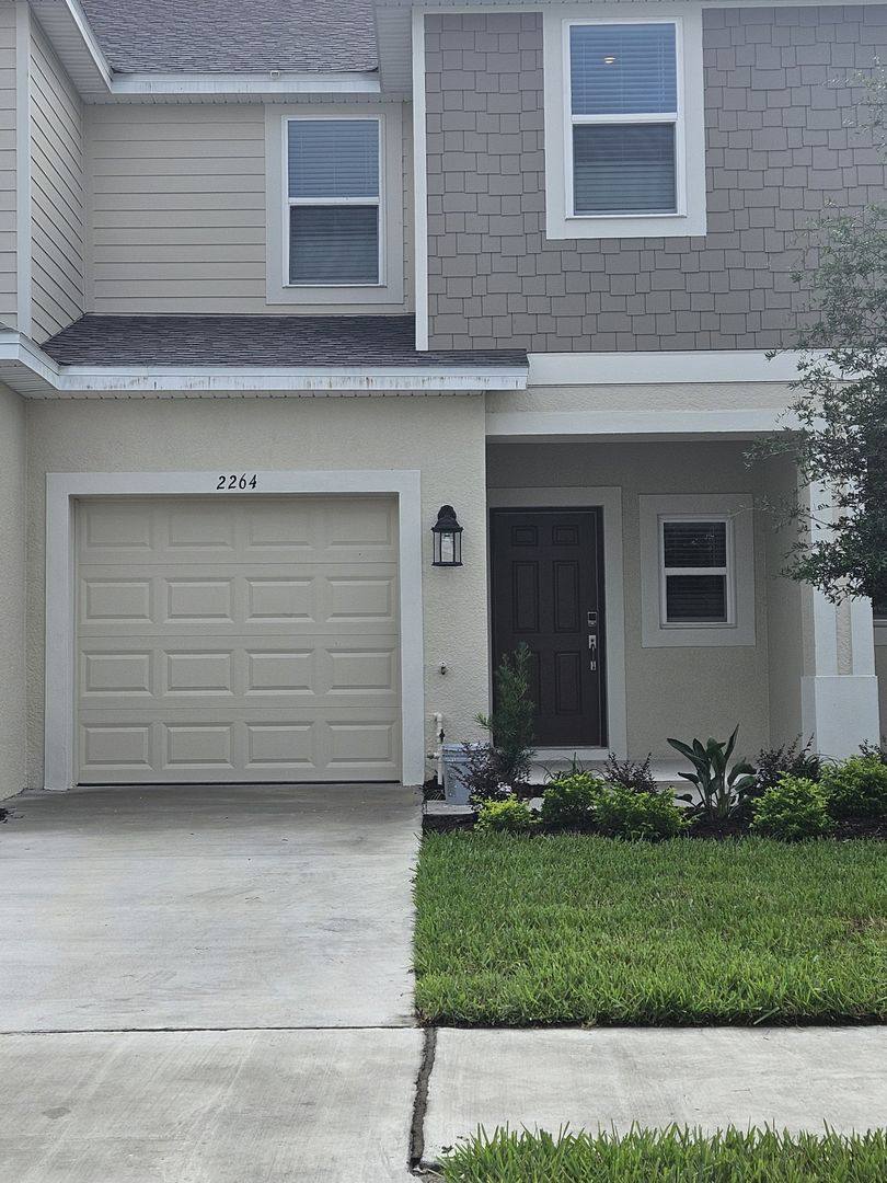 Townhouse for rent at 2264 Paravane Way, Wesley Chapel, FL 33543