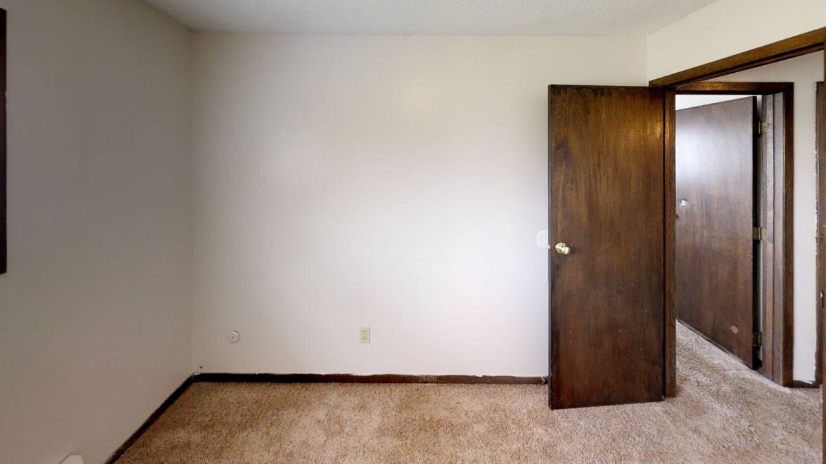 Apartment for rent at 4101-4211 S W Ave, Sioux Falls, SD 57105