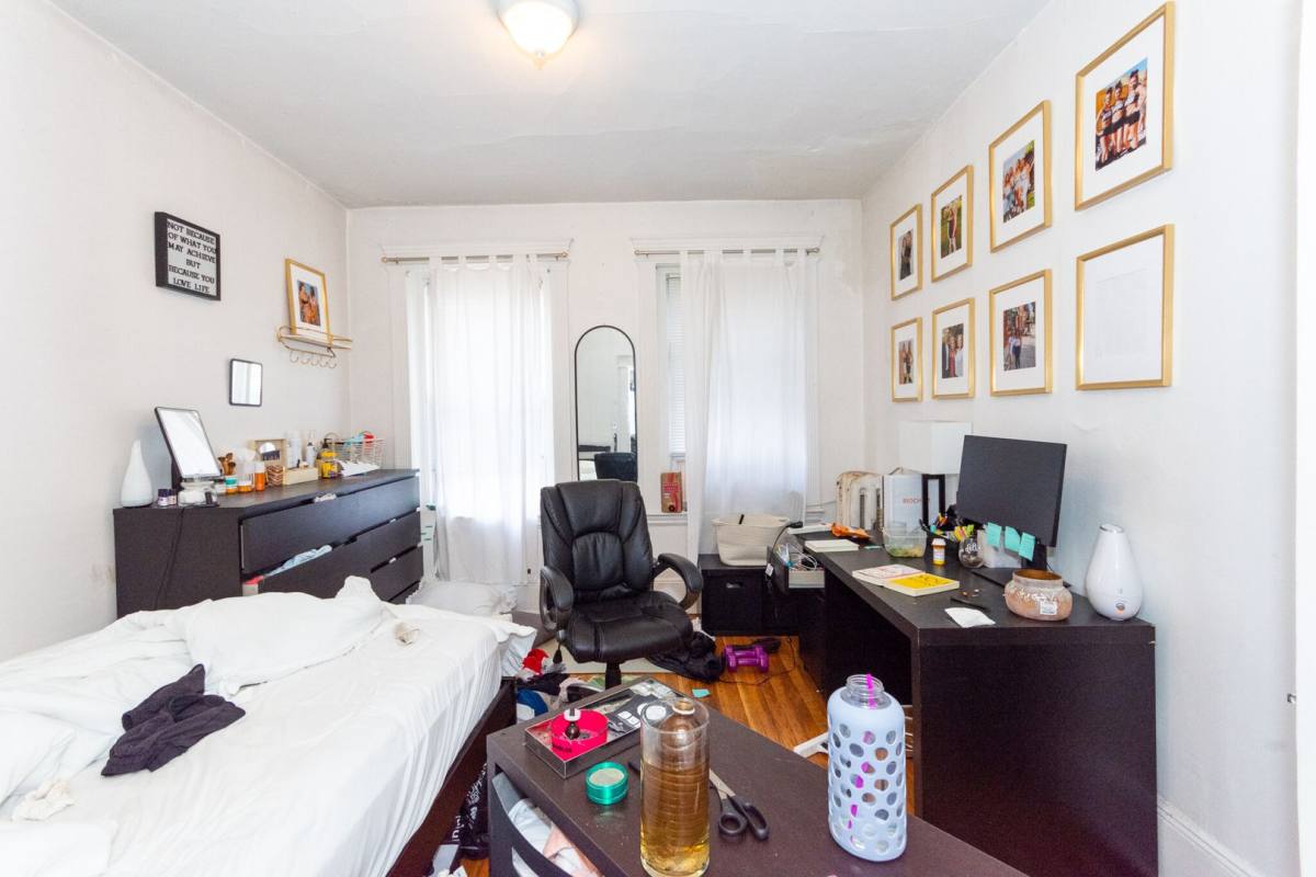 Apartment for rent at 56 Brighton Ave #3, Allston, MA 02134