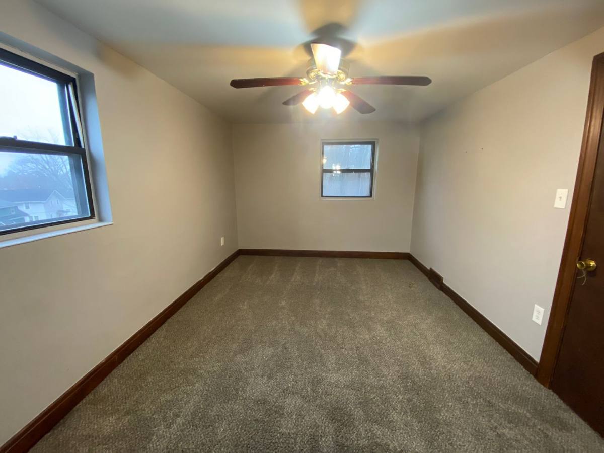 Apartment for rent at 1930 Newton St, Akron, OH 44305
