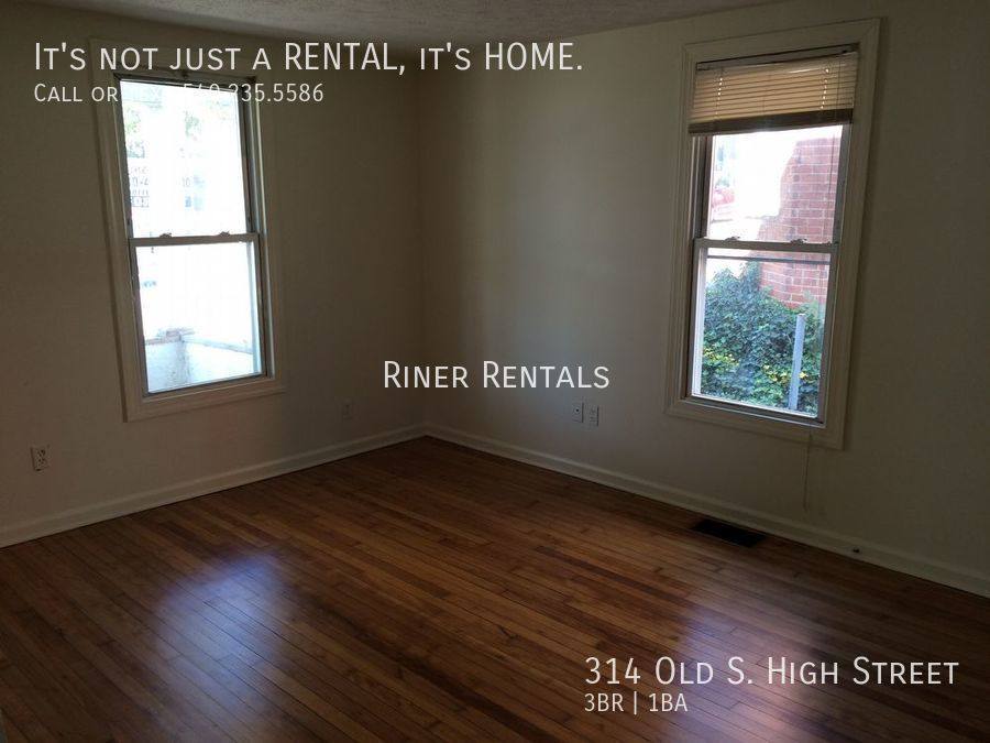 Apartment for rent at 314 Old S High St, Harrisonburg, VA 22801