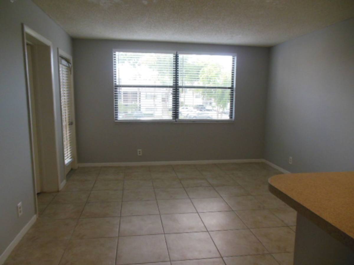 Apartment for rent at 738 Executive Center Dr, West Palm Beach, FL 33401