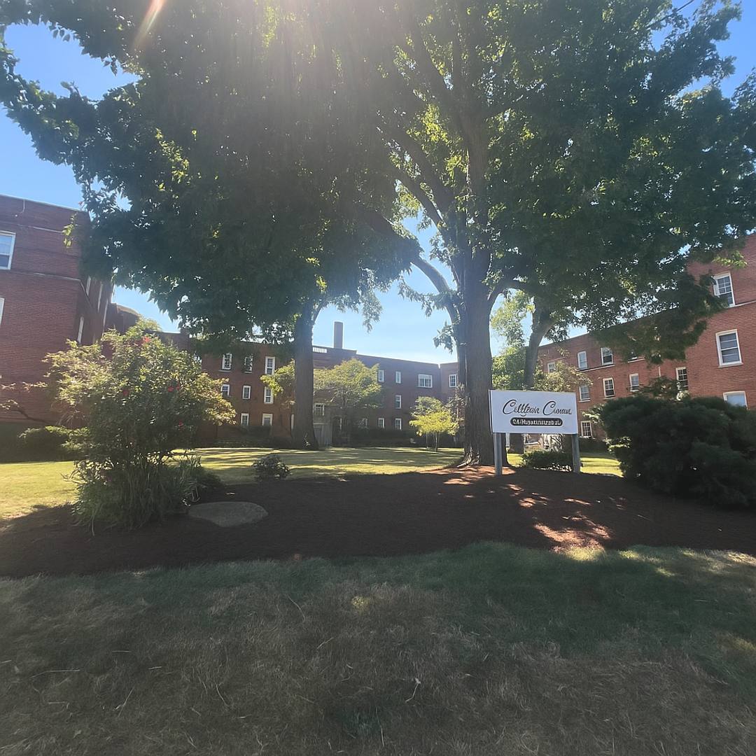 Apartment for rent at 12511 Clifton Blvd, Lakewood, OH 44107
