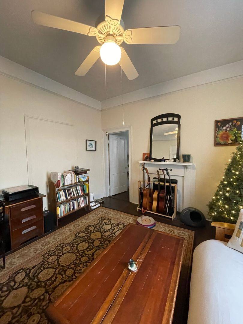 Apartment for rent at 224 Barrow St, Athens, GA 30601